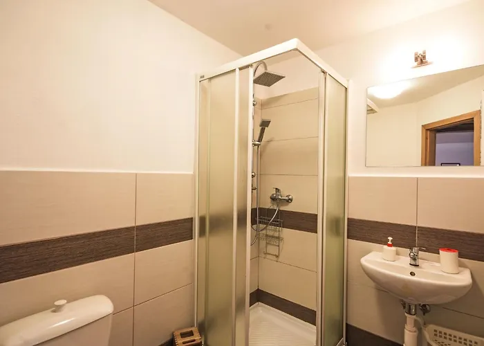 Апартаменты Comfort In By Interhome